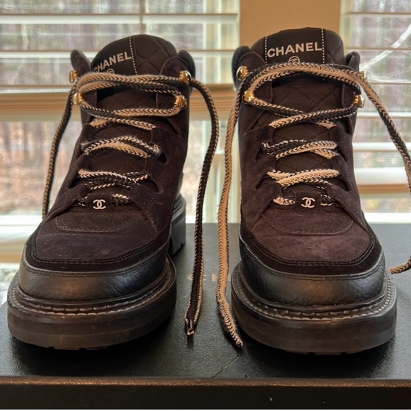Chanel Boots size 36 - Picture 4 of 8